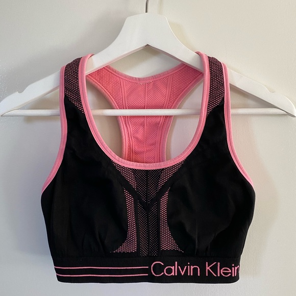 Calvin Klein Other - CALVIN KLEIN Double sided sport bra